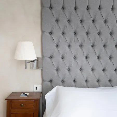 호텔 Ristorante Il Verbano