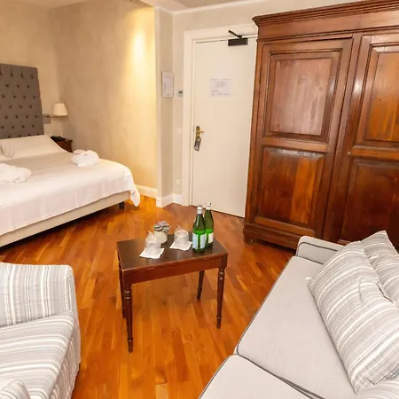 Отель Ristorante Il Verbano 3*