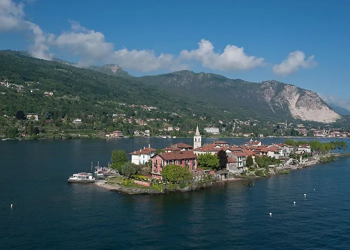 ホテル Ristorante Il Verbano